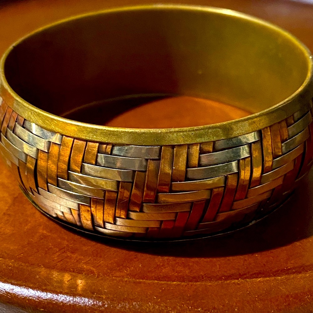 Vintage Silver Copper & Brass bangle bracelet Tri-Color Basket Weave Cuff VGUC - Picture 13 of 17